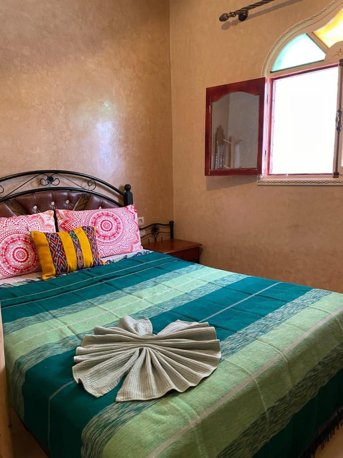 Surf & Salsa Guest House Agadir Buitenkant foto