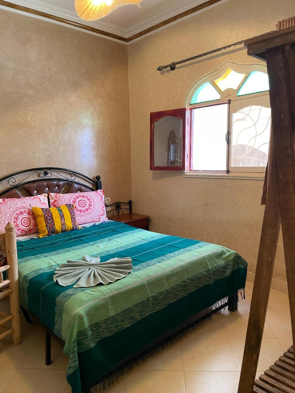 Surf & Salsa Guest House Agadir Buitenkant foto