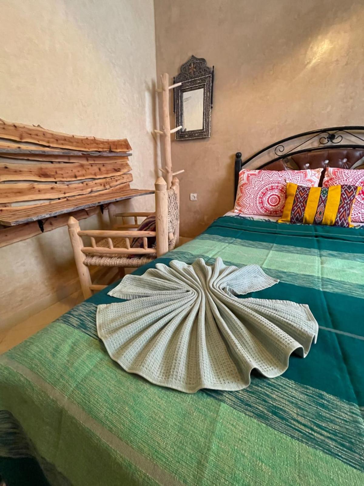 Surf & Salsa Guest House Agadir Buitenkant foto